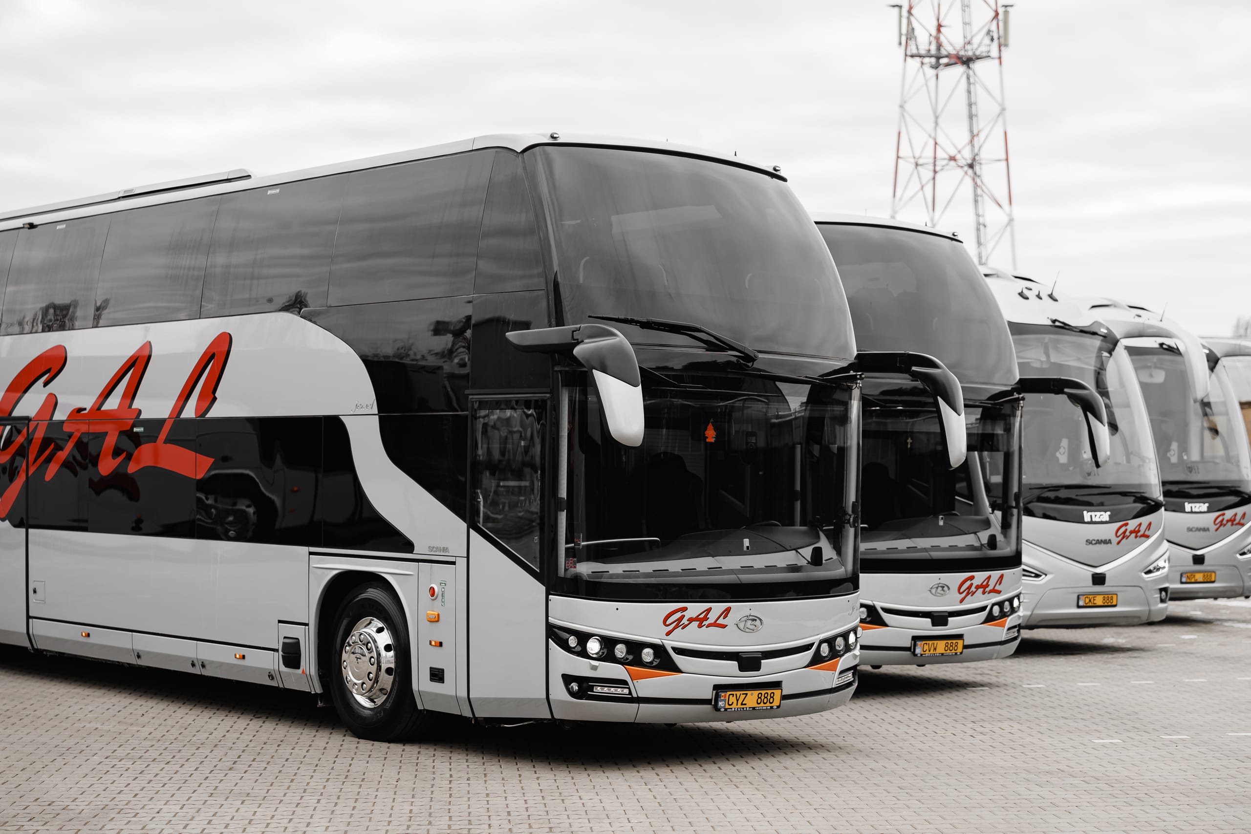 Autocar GAL Trans cu etaj, din lateral